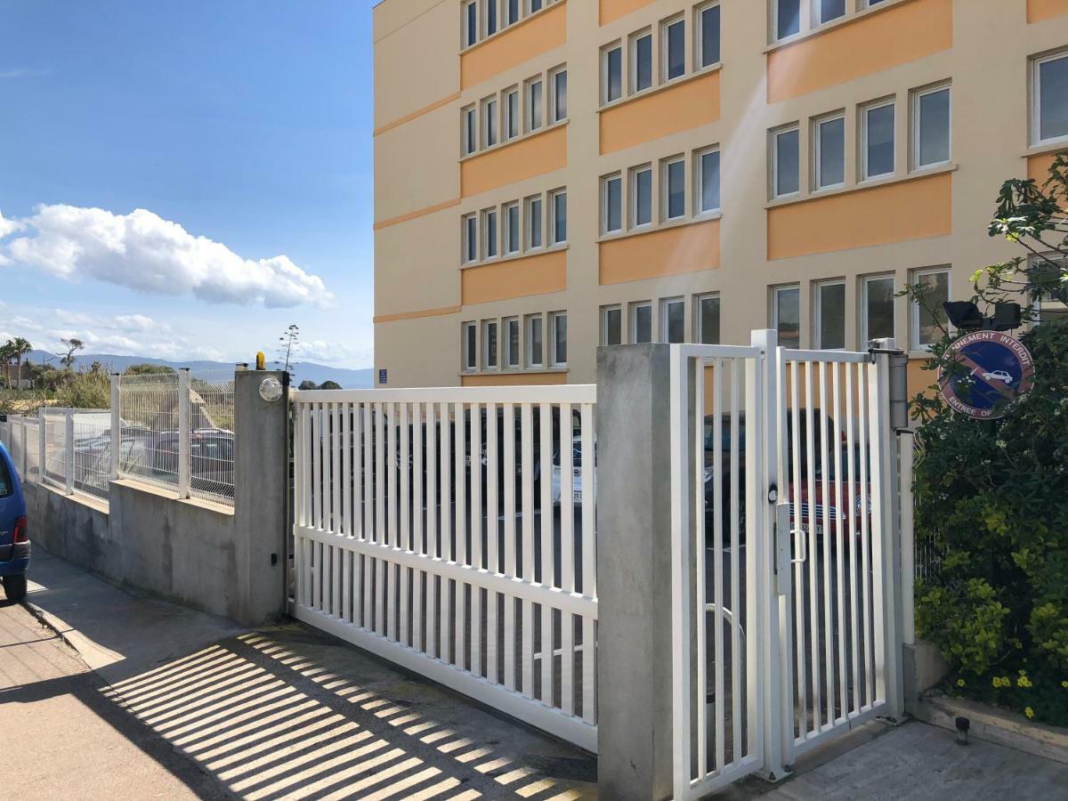 Studio Pieds Dans L'Eau Ajaccio  Exteriör bild