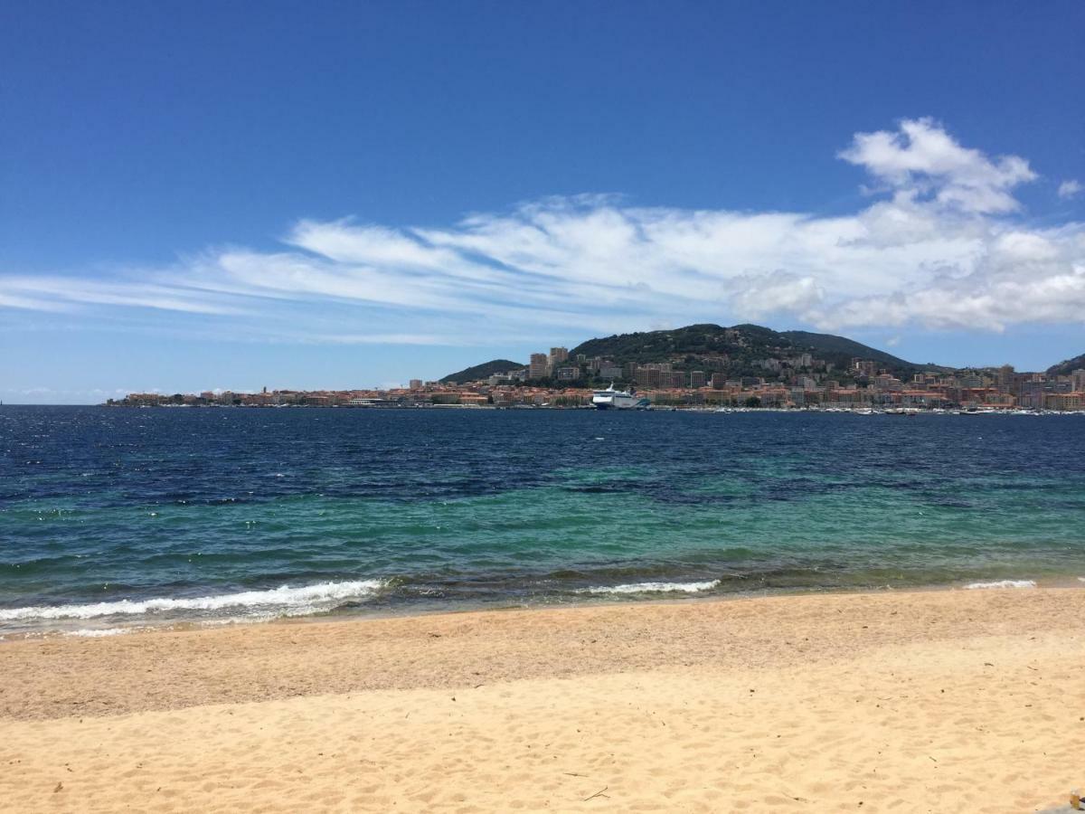 Studio Pieds Dans L'Eau Ajaccio  Exteriör bild